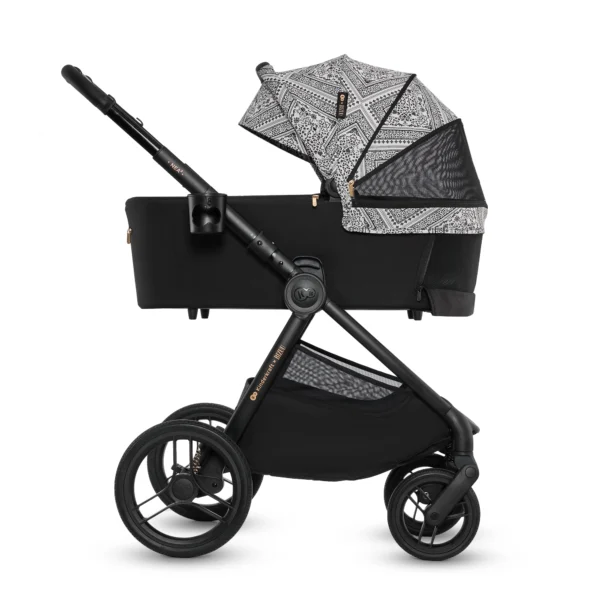 llllllllll Poussette polyvalente NEA 2 - Lunar Black