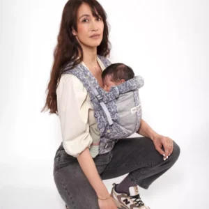 Porte-bébé PhysioCarrier 2 Blue Leopard - Édition limitée - Fenêtre d'aération 0-36m